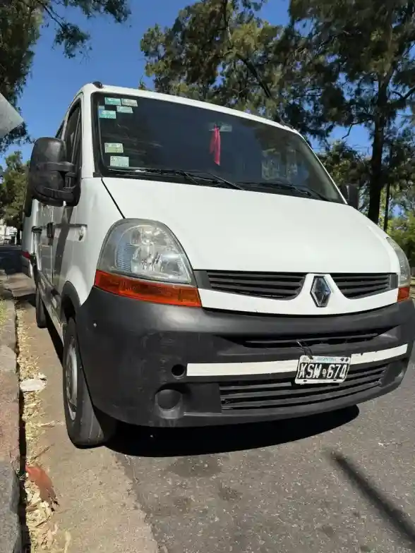 Renault Master 2.5 Ph3 Dci120 L1H2 Pkcn Furgon Corto 2011 - foto 3