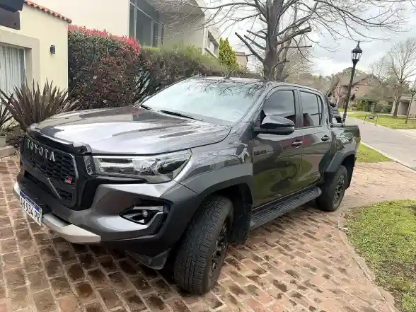 Toyota Hilux Pick-Up 2.8 Cd Gr-Sport 224Cv 4X4 At 2025 - foto 1