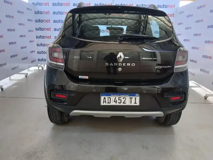 Renault Sandero 1.6 Privilege Pack 105Cv 2019 - foto 3