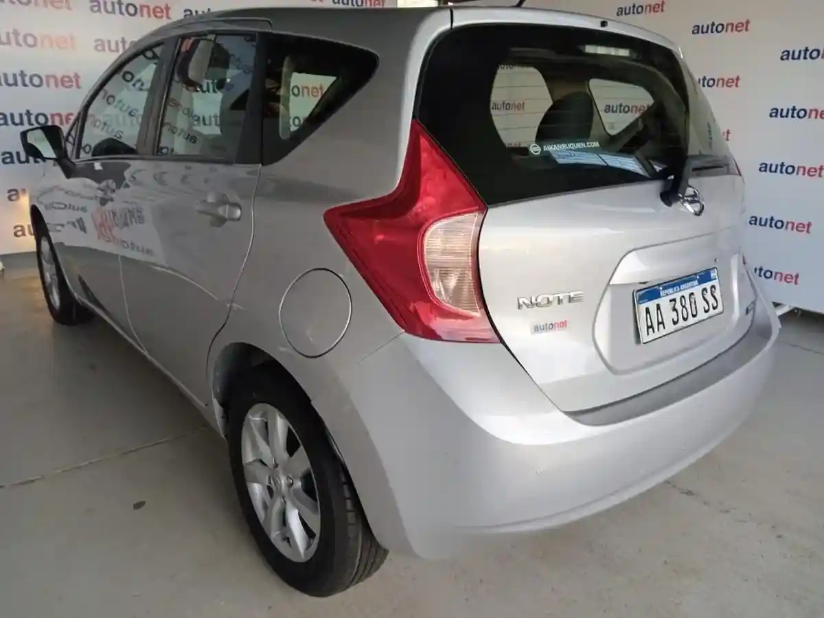 Nissan Note 1.6 Advance 107Cv 2016 - foto 4