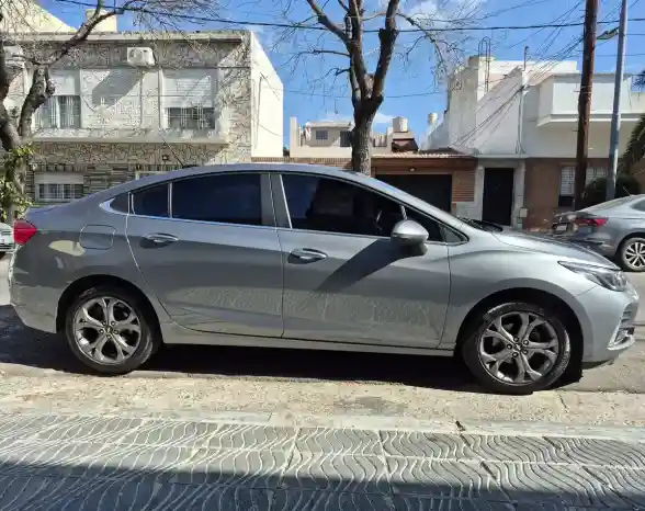 Chevrolet Cruze 1.4 Ltz At Sedan 2023 - foto 1