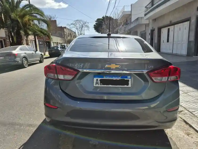 Chevrolet Cruze 1.4 Ltz At Sedan 2023 - foto 4