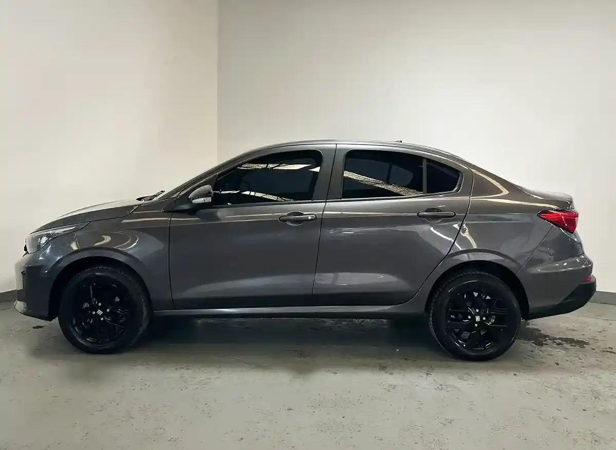 Fiat Cronos Drive 1.3 Gse Bz 2026 - foto 2