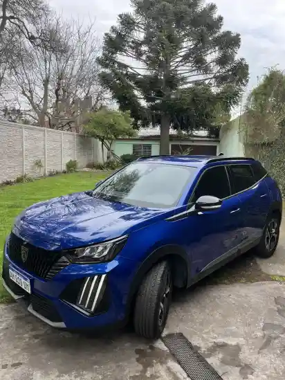 Peugeot 2008 1.0T Allure Cvt 2025 - foto 2