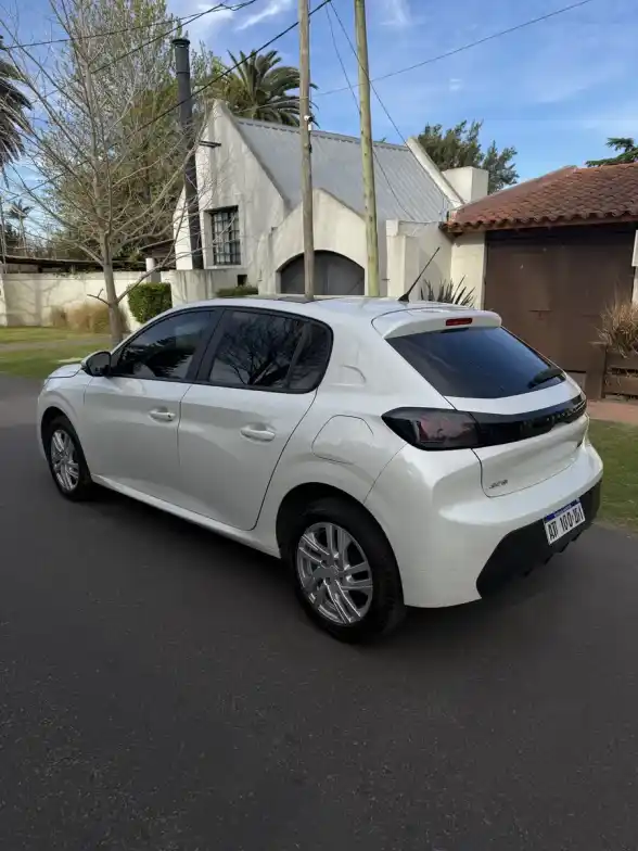 Peugeot 208 1.6 Active 2022 - foto 2