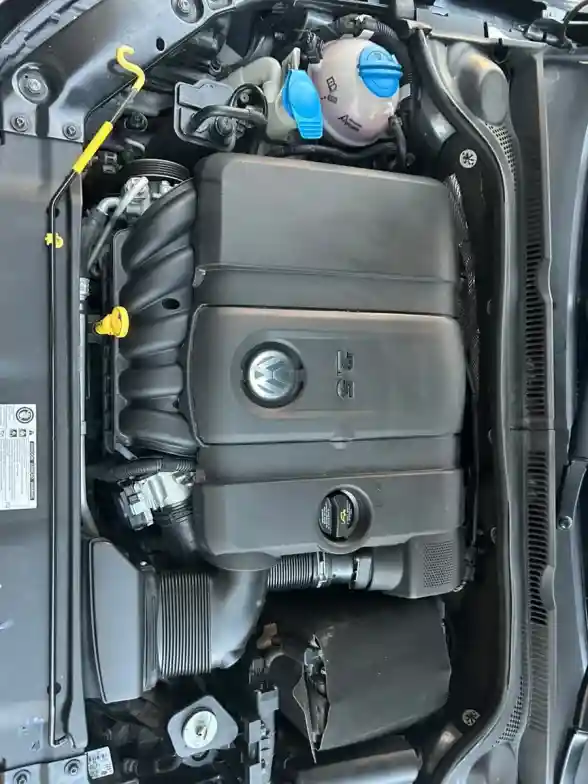 Volkswagen Vento 2.5 Luxury 170Cv Tiptronic 2016 - foto 4