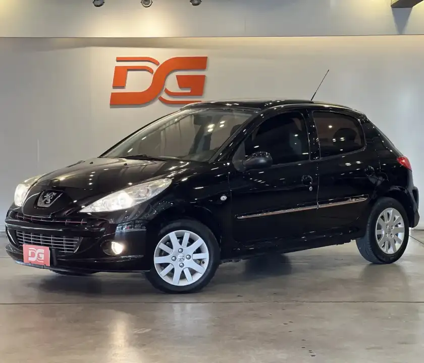 Peugeot 207 2013 - foto 1