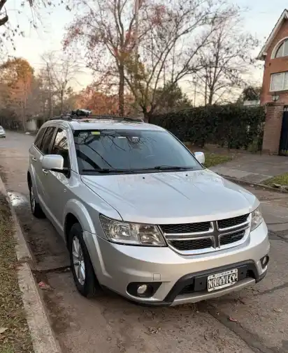 Dodge Journey 2.4 Sxt 170Cv Atx6 (Techo, Dvd) 2014 - foto 2