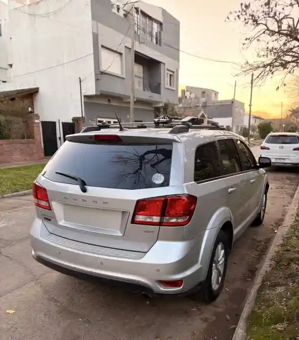 Dodge Journey 2.4 Sxt 170Cv Atx6 (Techo, Dvd) 2014 - foto 4