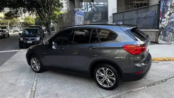 Bmw X1 1.8L 2018 - foto 2
