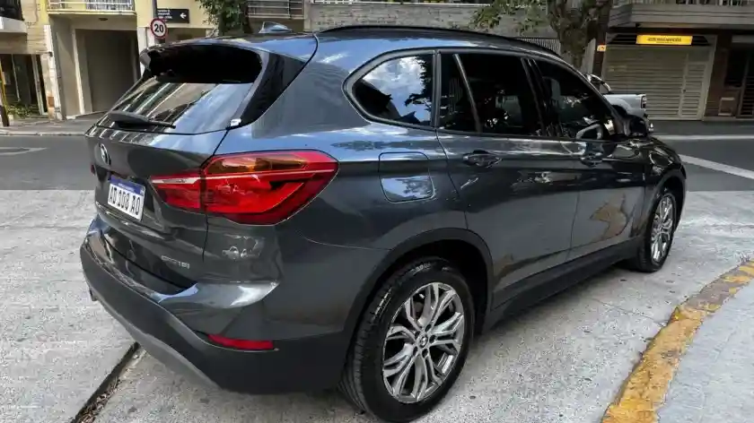 Bmw X1 1.8L 2018 - foto 3