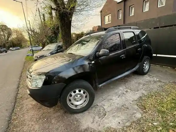 Renault Duster 1.6 4X2 Confort 110Cv 2013 - foto 1