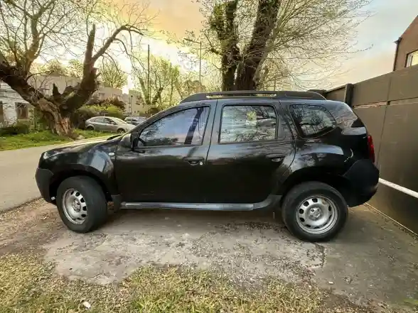 Renault Duster 1.6 4X2 Confort 110Cv 2013 - foto 2