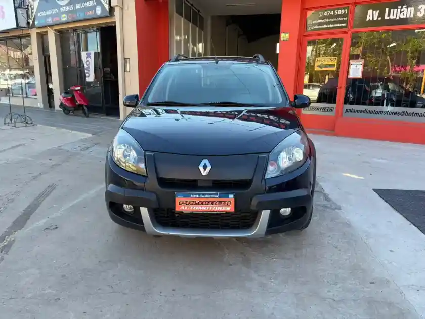 Renault Sandero Stepway 1.6 Privilege Nav 105Cv 2014 - foto 2