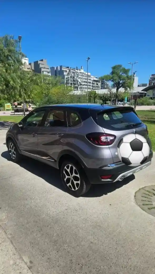 Renault Captur 1.6 Intens Cvt 2022 - foto 2