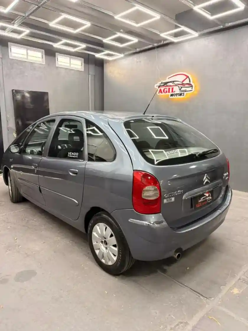 Citroën Xsara Picasso 2.0 Fase2 I Exclusiv 138Cv 2009 - foto 3