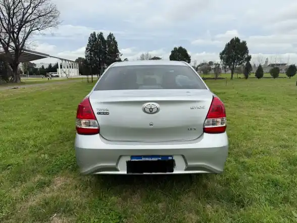 Toyota Etios 1.5 6M/T 2022 - foto 3