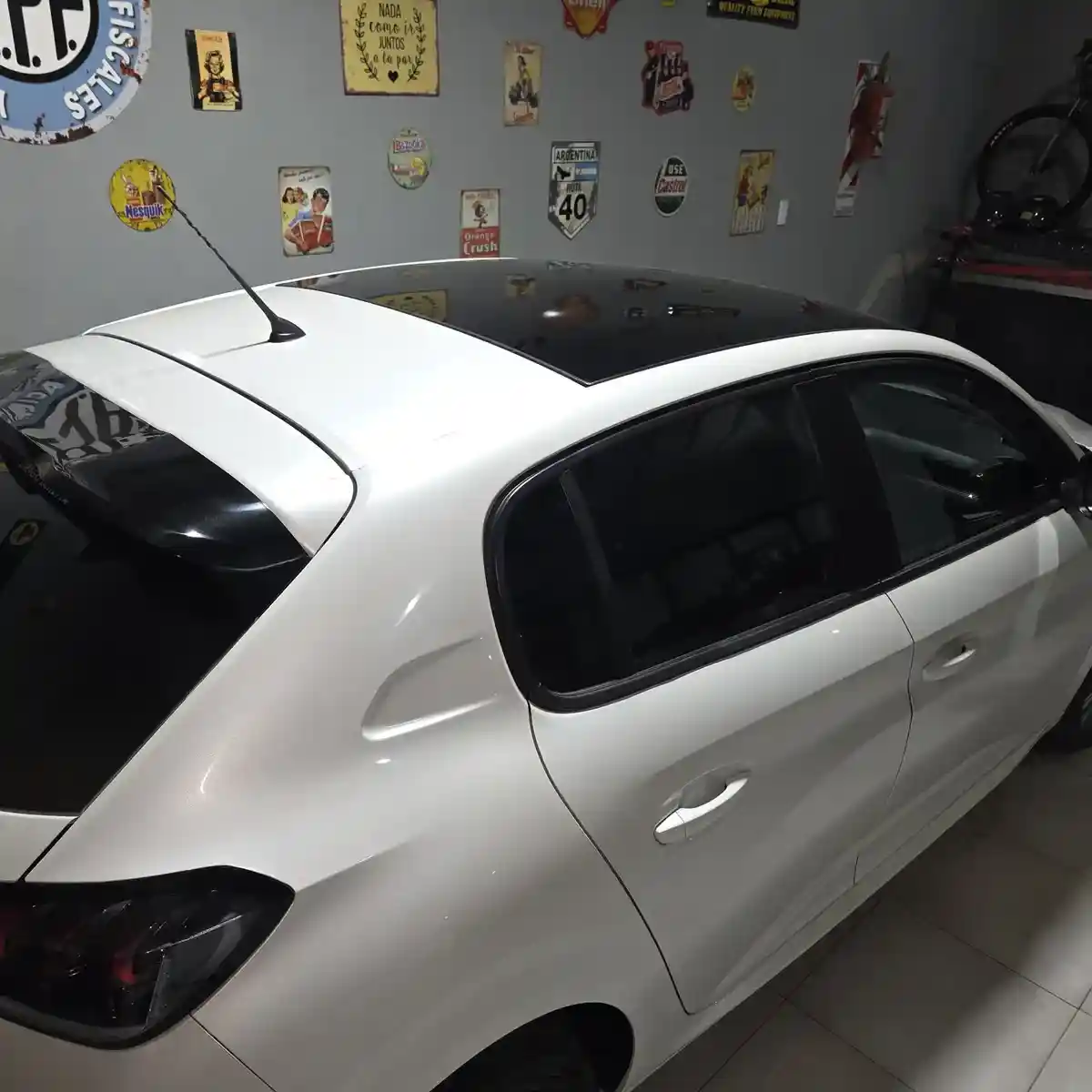 Peugeot 208 1.6 Feline Tiptronic 2023 - foto 4