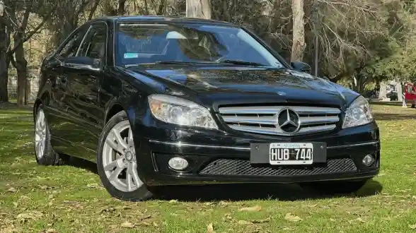 Mercedes-Benz Clase Clc 2.5 Clc230 Sportcoupe V6 Sporte At 2009 - foto 1
