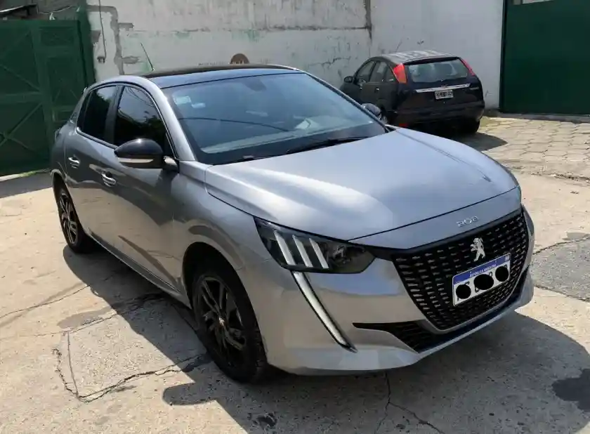 Peugeot 208 1.6 Style Tiptronic 2023 - foto 2