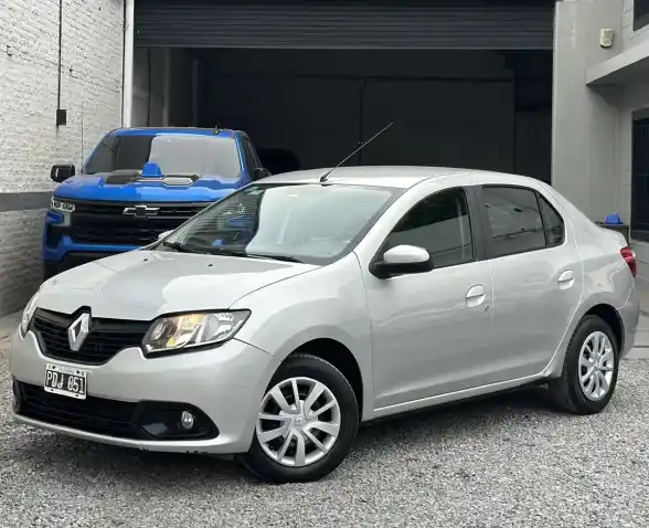 Renault Logan 1.6 Expression 85Cv 2015 - foto 1