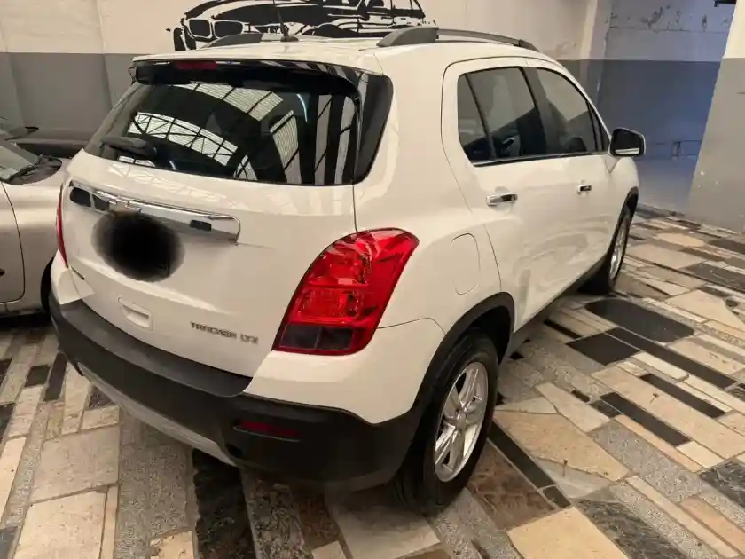 Chevrolet Tracker 1.8 Ltz Fwd Mt 140Cv 2014 - foto 4