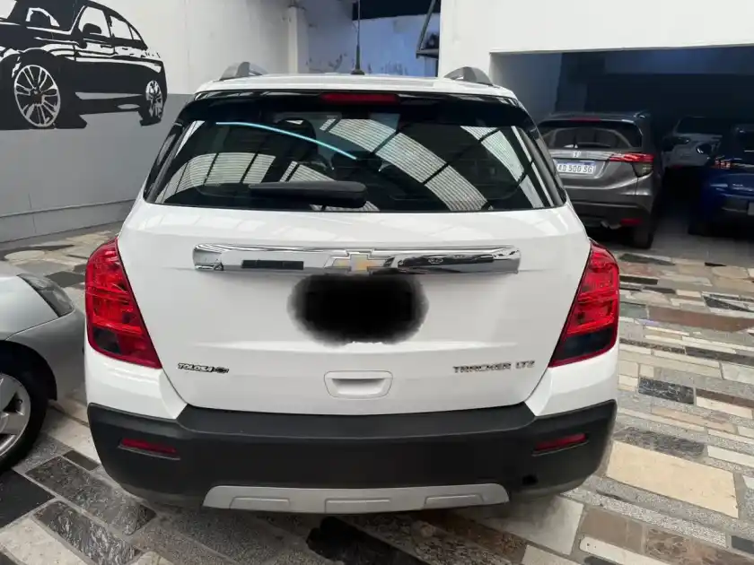 Chevrolet Tracker 1.8 Ltz Fwd Mt 140Cv 2014 - foto 5