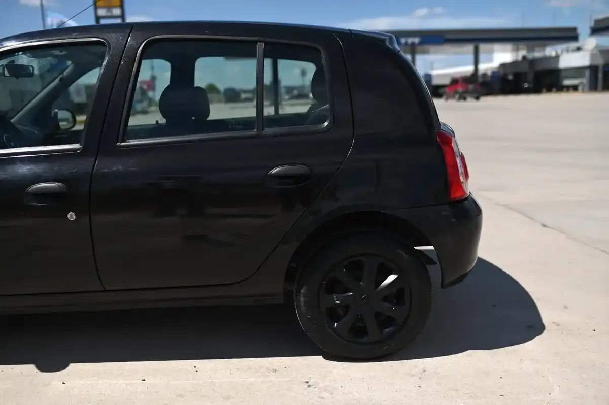 Renault Clio 1.2 Mio Confort Plus Abc 2015 - foto 4
