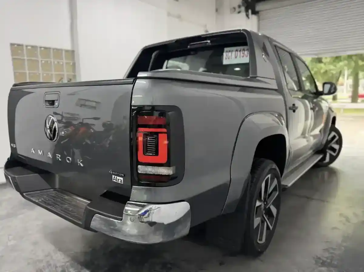 Volkswagen Amarok 3.0 Cd Tdi 258Cv V6 Extreme 4X4 At 2025 - foto 2