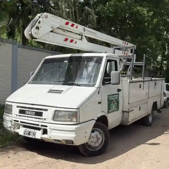 Iveco Daily 2.8 35.10 Chasis 2006 - foto 1
