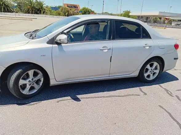 Toyota Corolla Xei Pack 1.8 M/T 1.8 Se-G Mt 136Cv 2013 - foto 1