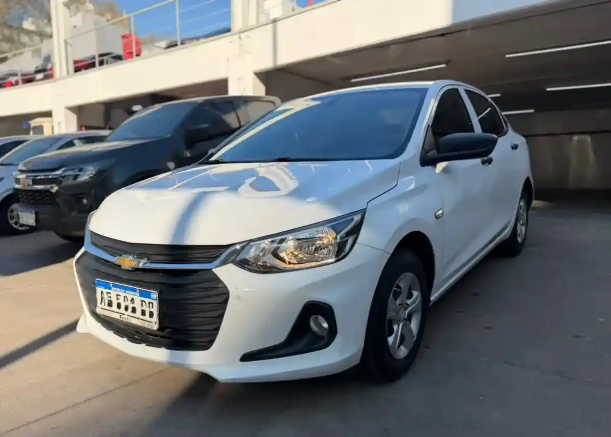 Chevrolet Onix Plus 1.2 2021 - foto 4