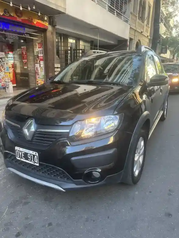 Renault Sandero Stepway 1.6 Privilege Nav 105Cv 2015 - foto 3
