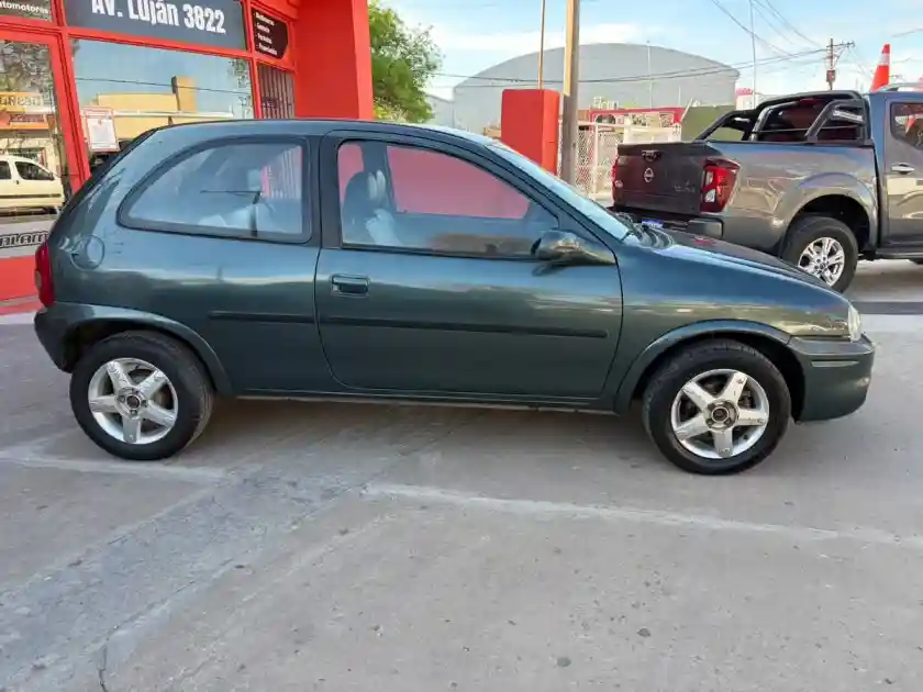Chevrolet Classic 1.4 Gls 3Ptas 2009 - foto 4