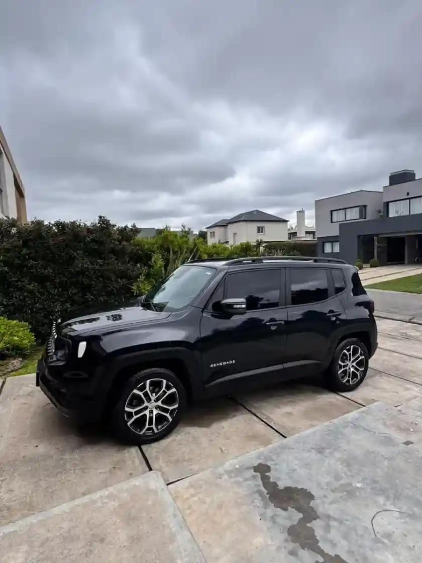 Jeep Renegade 1.3T Longitude At6 Fwd 2023 - foto 1