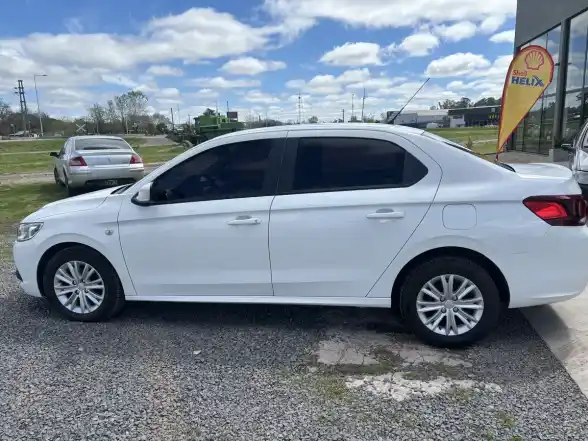 Peugeot 301 1.6 Hdi Allure 2018 - foto 4