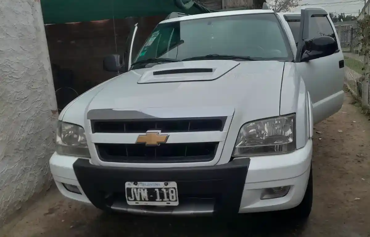 Chevrolet S10 2.8 G4 Cd Dlx 4X2 Electronico 2011 - foto 3