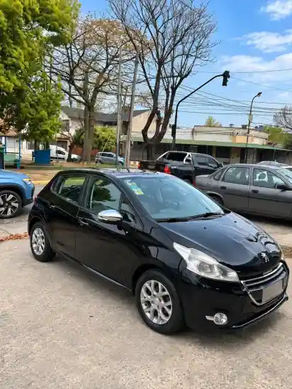 Peugeot 208 1.6 Allure 2013 - foto 3