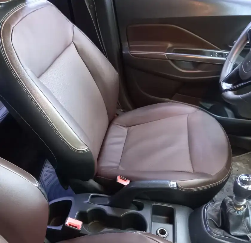 Chevrolet Cobalt 1.8 Sedan Ltz 2018 - foto 4