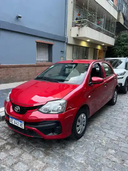 Toyota Etios 1.5 X 6Mt My19 2021 - foto 1