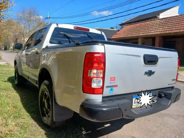 Chevrolet S10 2.8 Cd 4X2 Ls Tdci 200Cv 2016 - foto 2