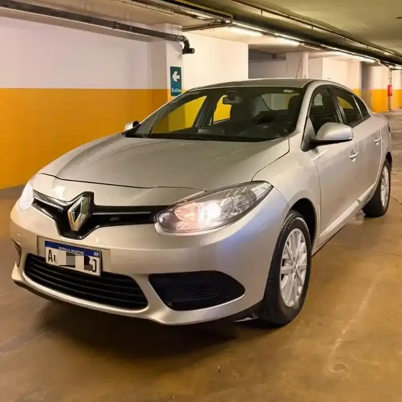 Renault Fluence 1.6 Ph2 Dynamique Pack 110Cv 2018 - foto 1