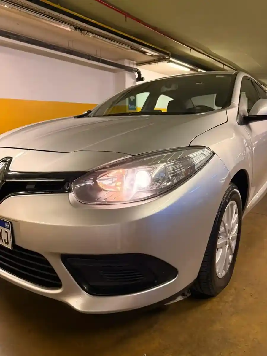 Renault Fluence 1.6 Ph2 Dynamique Pack 110Cv 2018 - foto 5