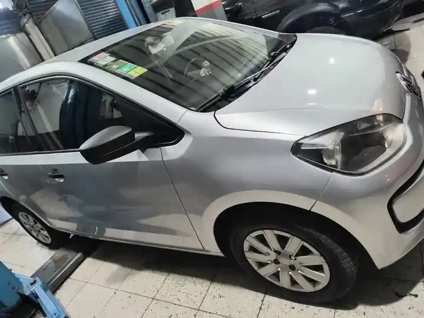 Volkswagen Up! 1.0 Take Up! Aa 75Cv 2020 - foto 5