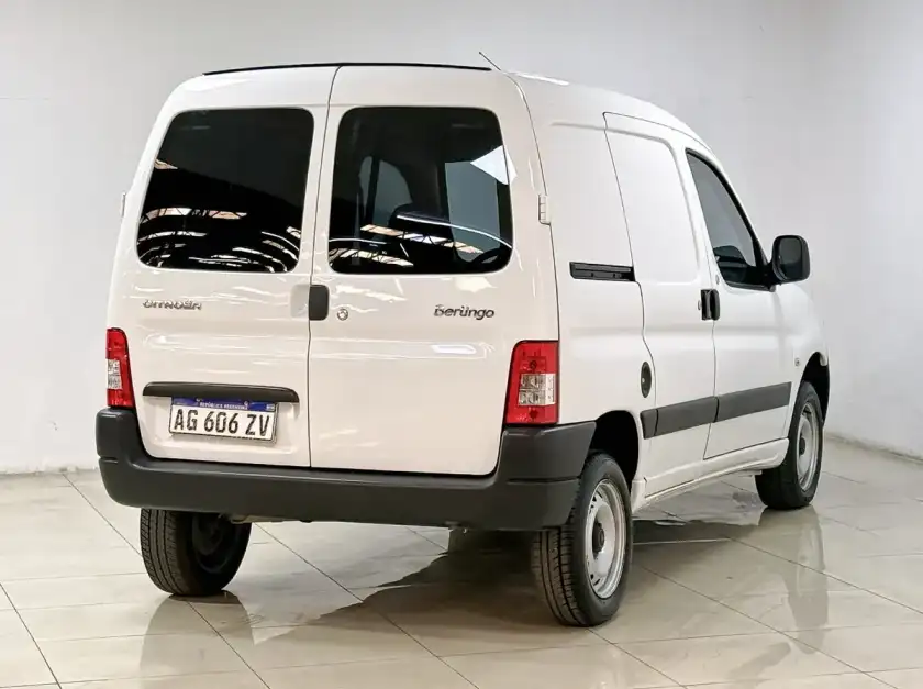 Citroën Berlingo Furgon 1.6 Bussines Hdi 92Cv 2024 - foto 2