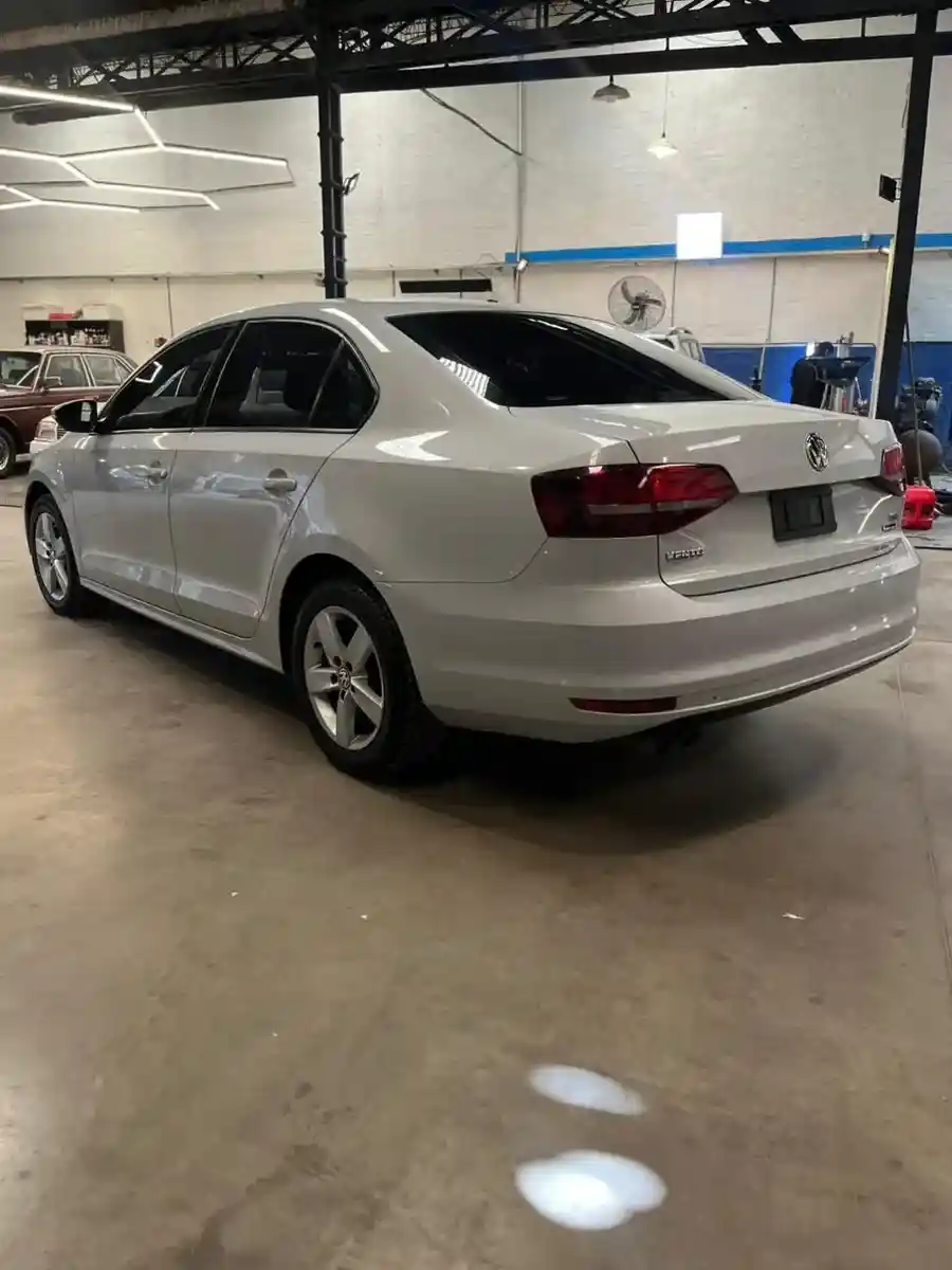 Volkswagen Vento 1.4 Tsi Comfortline 150Cv At 2017 - foto 4