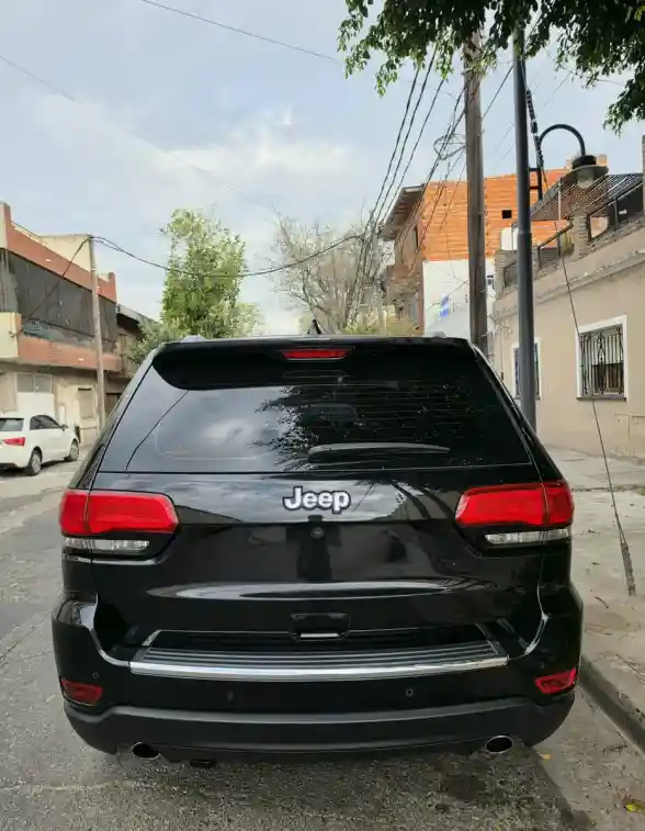Jeep Grand Cherokee 3.6 Limited 286Hp Atx 2014 - foto 3