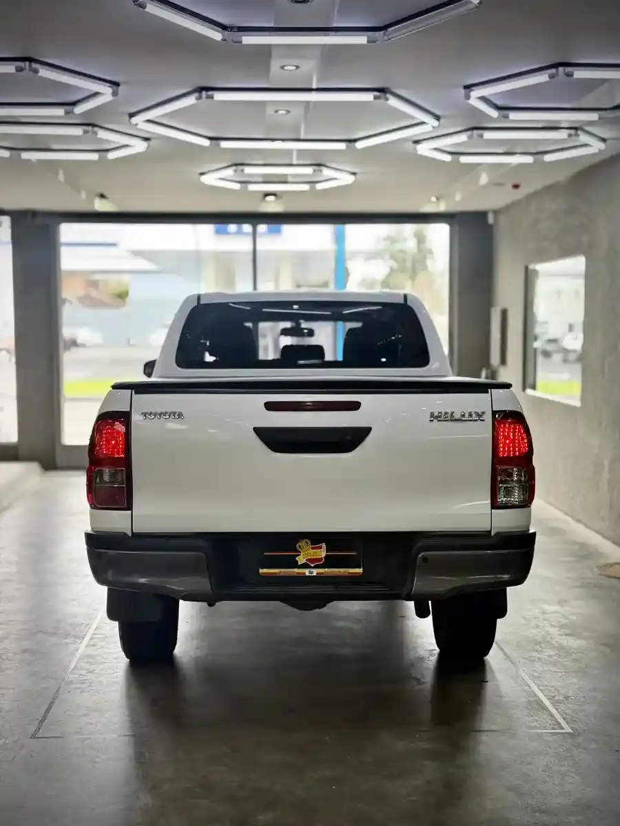 Toyota Hilux Pick-Up 2.4 Cd Dx 150Cv 4X2 2018 - foto 5
