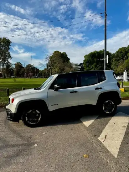 Jeep Renegade 1.8 Sport 2018 - foto 3