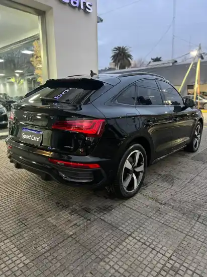 Audi Q5 Sportback 2.0 Premium Black 245Cv 2024 - foto 5